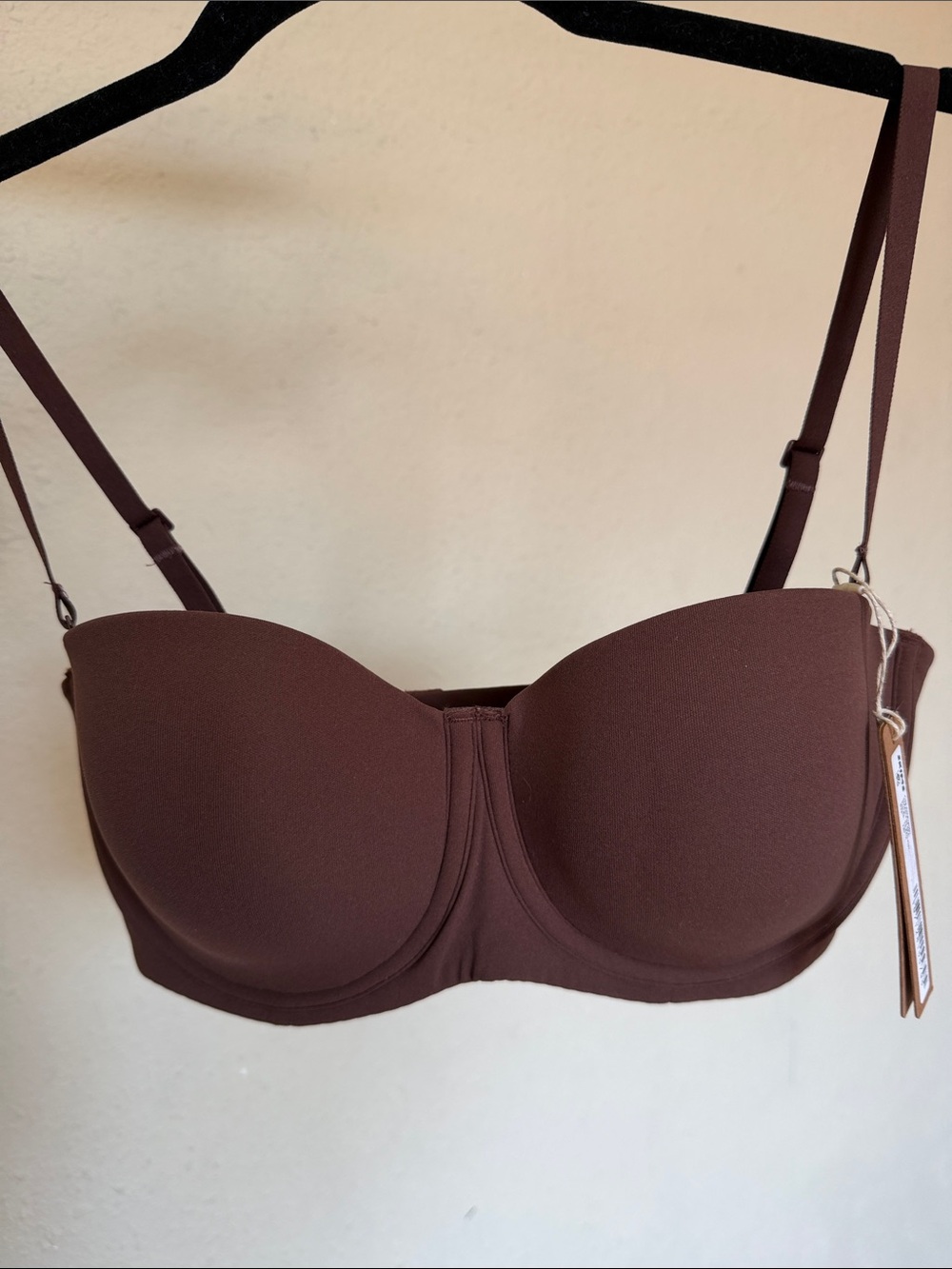 SKIMS Fits Everybody‎ Strapless Bra Cocoa Brown Size 34D  nwt